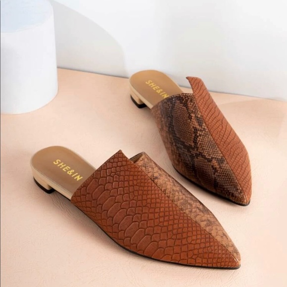 SHEIN Shoes - Pointed toe croc/snake print flat mules